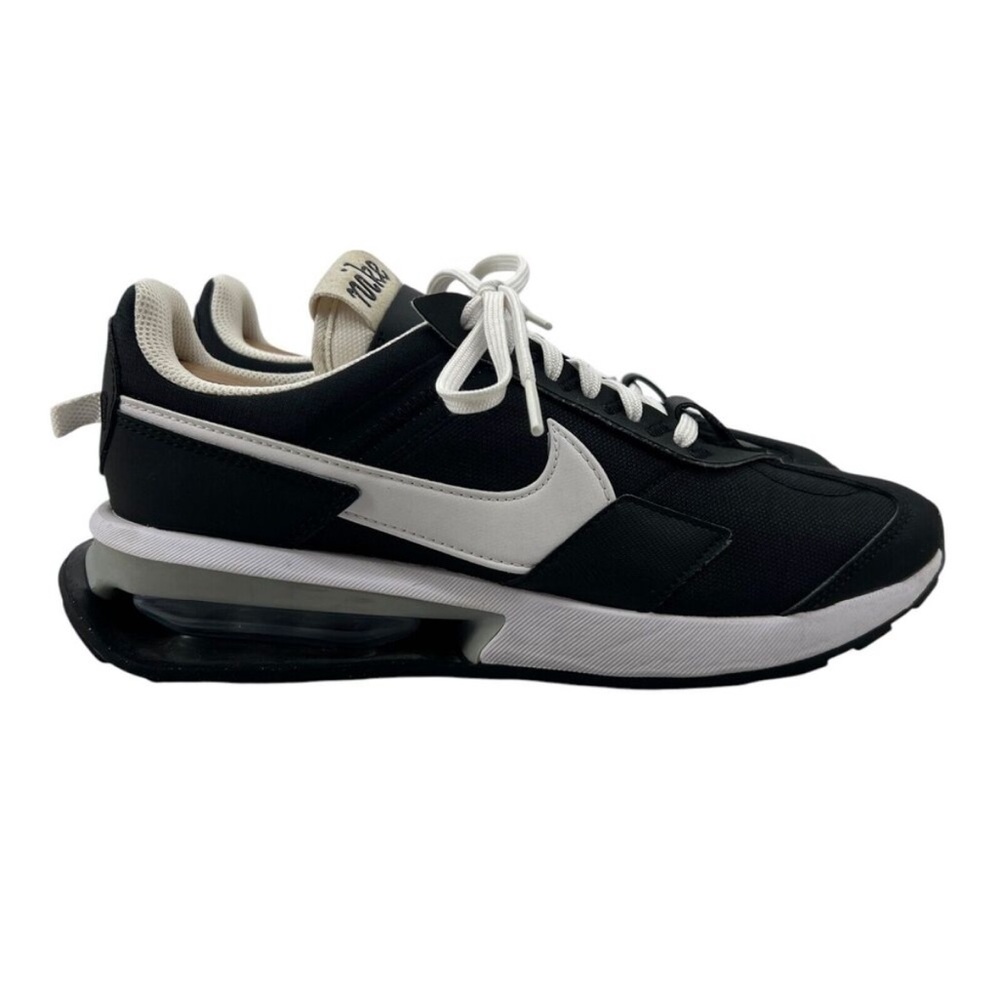 Nike AIR MAX PRE-DAY BLACK WHITE  size 9